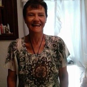 Meet your Posher, Denise